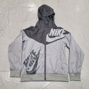 Nike Big Kids Windrunner Jacket...Size Medium